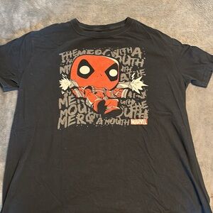 Funko Pop Collector’s Tee Shirt Deadpool Marvel Retired Very Hard to Find Mens M
